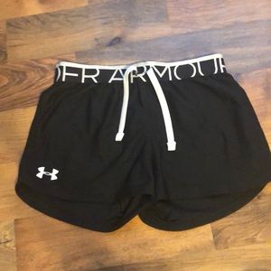 Girls Under armor shorts!!